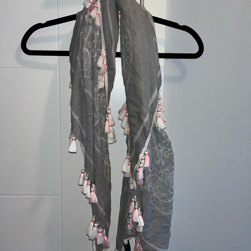 American Eagle Scarf Bundle